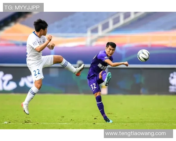 足协杯激战天津泰达迎战江苏苏宁全力争夺晋级名额