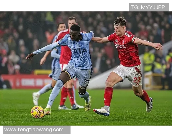 阿尔克马尔主场迎战那不勒斯欧联杯激战一触即发 阿尔克马尔主场迎战那不勒斯欧联杯激战一触即发